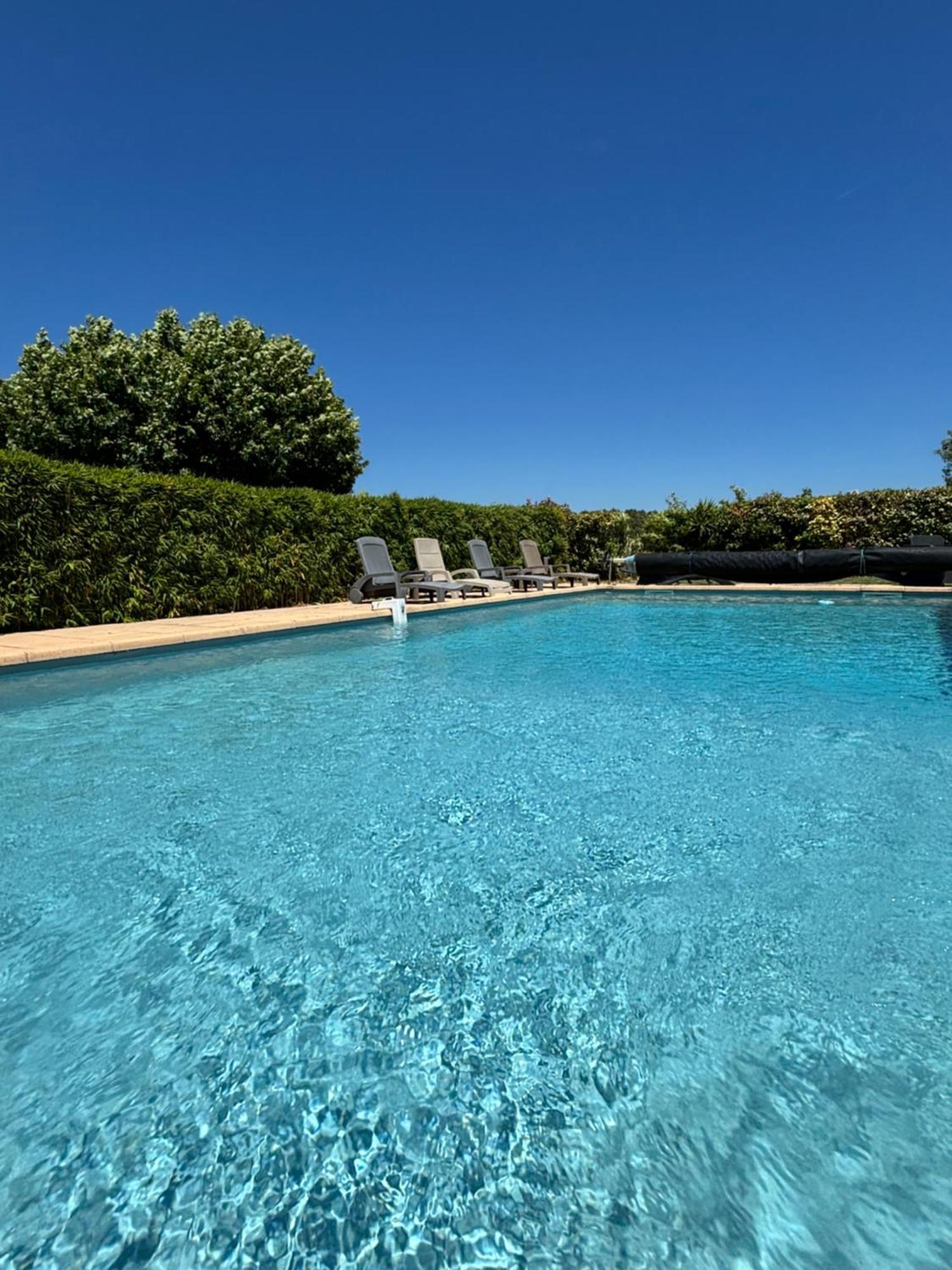 Appart. 4 Pers A 6 Kms De Cassis Avec Acces Piscine Roquefort-la-Bédoule Exteriör bild